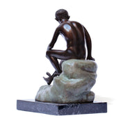 Hermes a riposo, scultura in bronzo