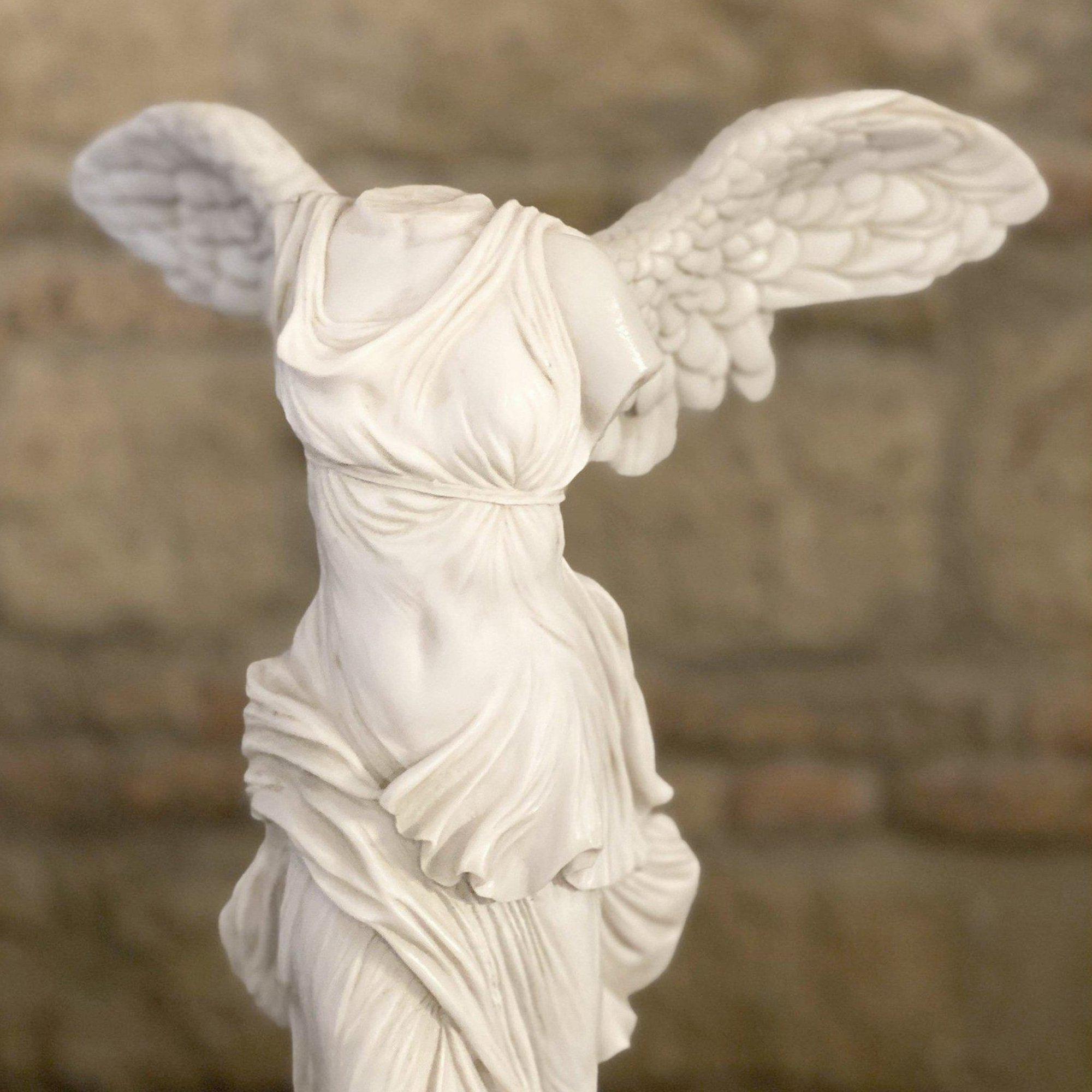 Jeg klager Maladroit udvikling Nike of Samothrace Winged Victory marble statue for sale